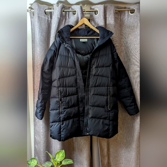 XL Down Columbia Puffer Coat - Picture 1 of 2